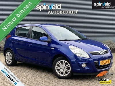 Hyundai i20 1.2i DynamicVersion Bj`09 NAP NL Airco 5drs