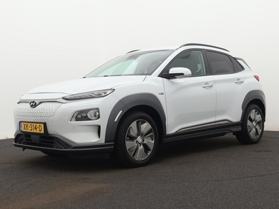 Hyundai KONA EV Premium 64 kWh 100%EV. *€2.000,- SUBSIDIE*