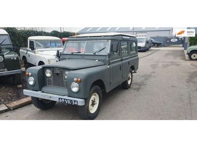 Land Rover 109