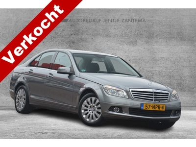 Mercedes-Benz C-Klasse 180 CGI BlueEFFICIENCY Business