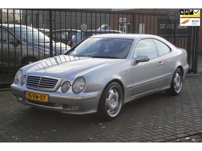 Mercedes-Benz CLK-klasse Coupé 200 Avantgarde automaat