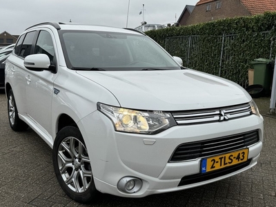 Mitsubishi Outlander 2.0 PHEV Instyle XENON/OPEN