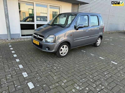 Opel Agila 1.2-16V Flexx cool airc0 en elek ramen