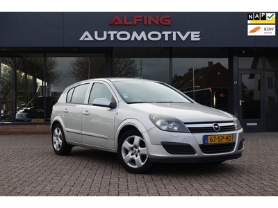 Opel Astra 1.4 Edition Airco Cruise control