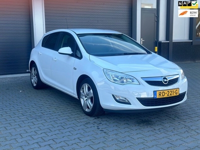 Opel Astra 1.4 Selection-Airco-Cruise-APK