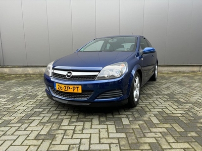 Opel Astra GTC 1.4 Business