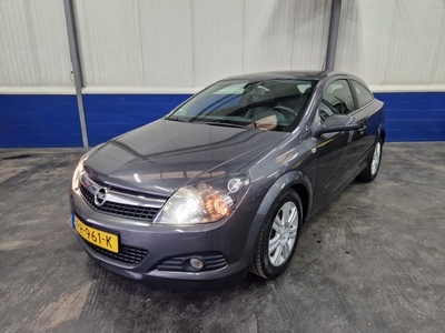 Opel Astra GTC 1.4 Business