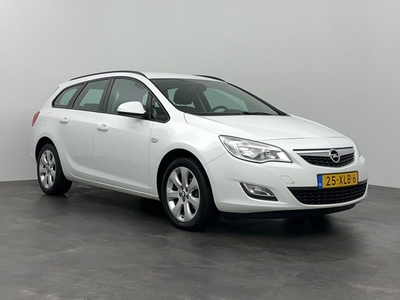 Opel Astra Sports Tourer 1.4 Business +