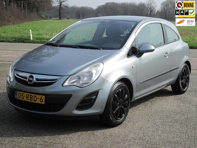 Opel Corsa 1.4-16V Edition