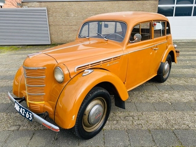 Opel Olympia Moskvitch 400 1952