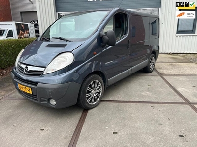 Opel Vivaro 2.5 CDTI L1H1 Automaat