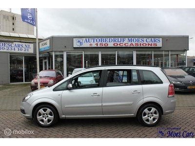 Opel Zafira 2.2 Executive