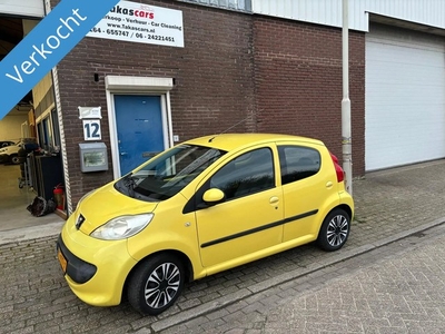 Peugeot 107 1.0-12V XR NETTE 107 JAAR