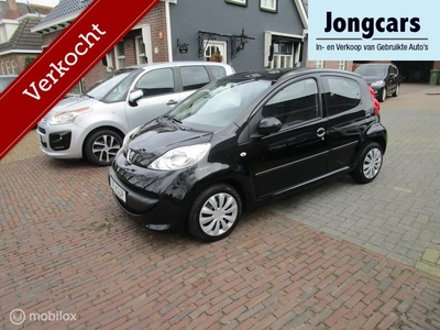 Peugeot 107 1.0-12V XS 2007 AIRCO