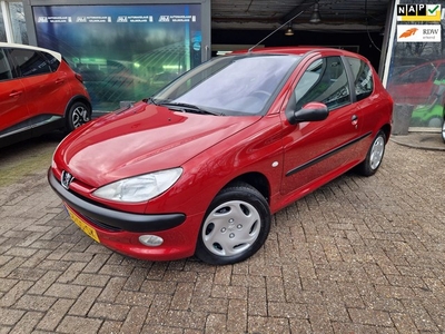 Peugeot 206 1.4 Gentry 1E EIGENAAR12MND