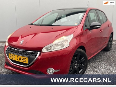 Peugeot 208 1.2 VTi Oxygo CruisecontrolPDCBleuth KM