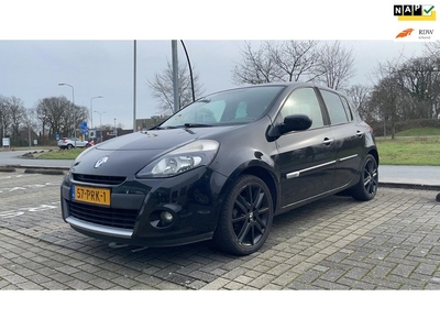 Renault Clio 1.2 TCe Collection 17