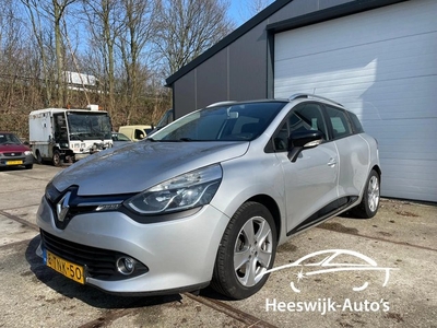 Renault Clio Estate 1.5 DCI Airco btw!!