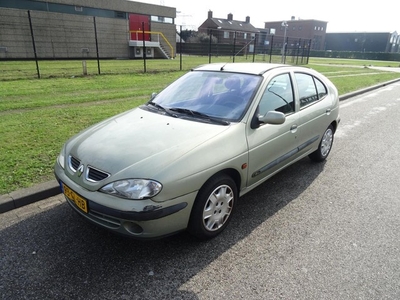 Renault Mégane 1.6-16V Expression