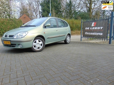 Renault Scénic 1.6-16V Authentique