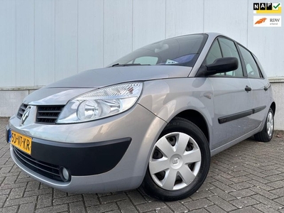 Renault Scénic 1.6-16V Expression Comfort AUT