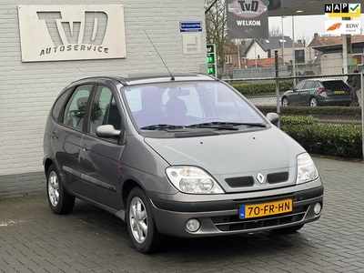 Renault Scénic 1.6-16V RXT Automaat Airco Trekhaak