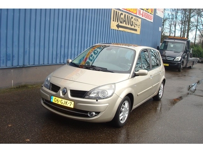 Renault Scénic 1.6-16V Tech Line - Automaat - Navigatie -