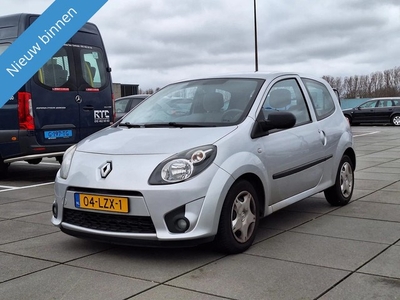 Renault Twingo €2649,-1.2-16V Authentique Airco Apk Nappas