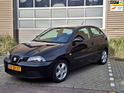 Seat Ibiza 1.2-12V Trendstyle Cruise control Airco