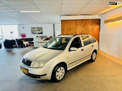 Skoda Fabia Combi 1.4-16V Choice Apk