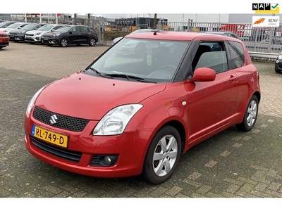 Suzuki Swift 1.3i 16V Exclusive Airco Trekhaak LM velgen