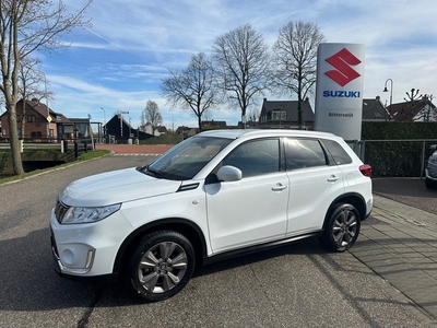 Suzuki Vitara 112 PK Boosterjet Select // Trekhaak // Door