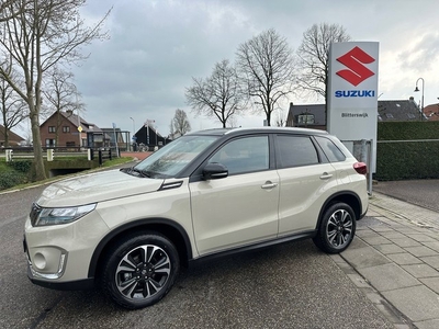 Suzuki Vitara 1.4 Boosterjet Style Smart Hybrid // 1500