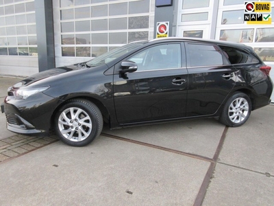 Toyota Auris Touring Sports 1.2T Energy Plus / Camera /