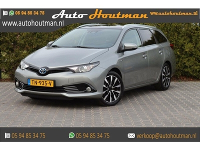 Toyota Auris Touring Sports 1.8 Hybrid Dynamic Go