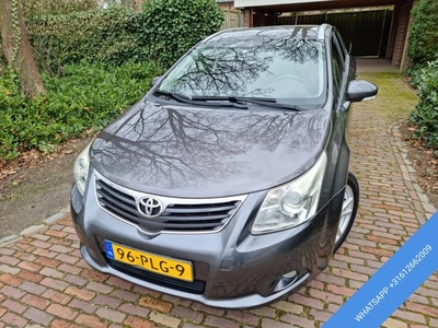 Toyota Avensis WAGON 1.6 VVTi Business Navi/Camera