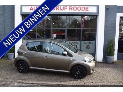 Toyota Aygo 1.0 12V 5-Drs Special Edition AIRCO,1e EIGENAAR!