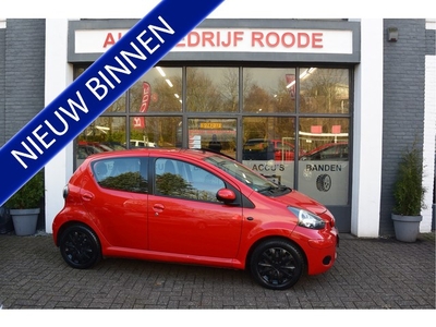 Toyota Aygo 1.0-12V Comfort AIRCO,NIEUWE APK !! (bj 2009)