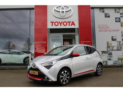 Toyota Aygo 1.0 VVT-i x-joy 72pk 5-deurs Apple