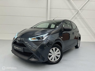 Toyota Aygo 1.0 VVT-i x-playApple carplayAirco