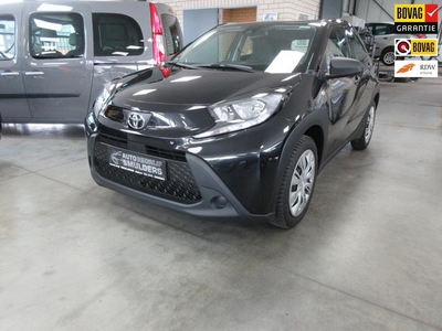 Toyota Aygo X 1.0 VVT-i MT