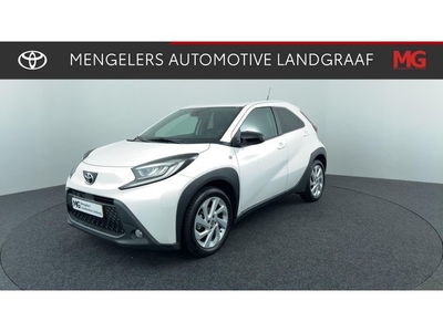 Toyota Aygo X 1.0 VVT-i S-CVT first