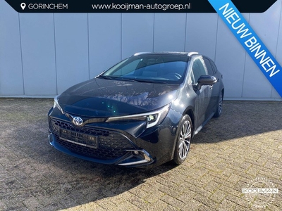 Toyota Corolla Touring Sports 2.0 High Power Hybrid First