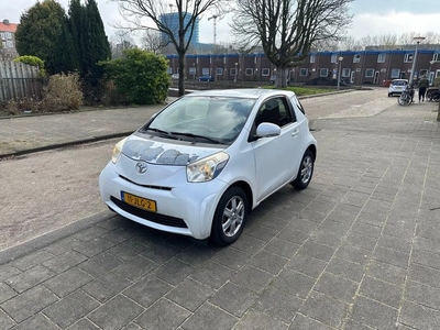 Toyota iQ 1.0 VVTi Comfort 1-eigenaar NAP Airco White