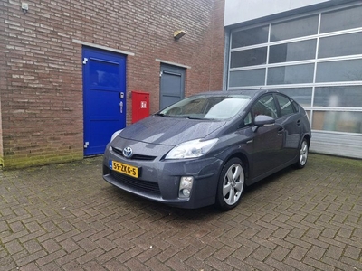 Toyota Prius 1.8 Dynamic HEAD UP*LM''17*KEY