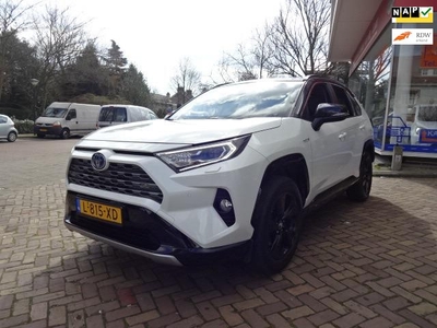 Toyota RAV4 2.5 Hybrid AWD Bi-Tone