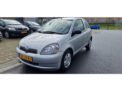 Toyota Yaris 1.3-16V VVT-i YORIN 57000km nap