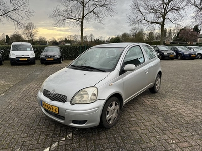 Toyota Yaris 1.3 VVT-i Sol Airco (bj 2005)