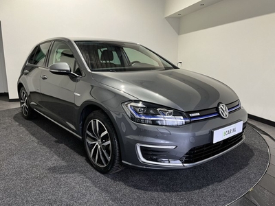 Volkswagen e-Golf e-Golf Achteruitrijcamera Lederen