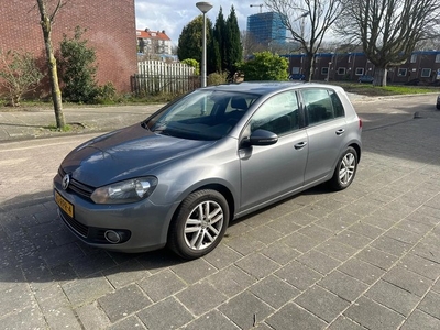 Volkswagen Golf 1.2 TSI 5drs Highline BlueMotion Alcantara